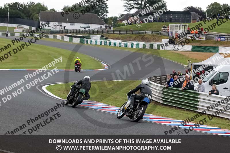 Vintage motorcycle club;eventdigitalimages;mallory park;mallory park trackday photographs;no limits trackdays;peter wileman photography;trackday digital images;trackday photos;vmcc festival 1000 bikes photographs